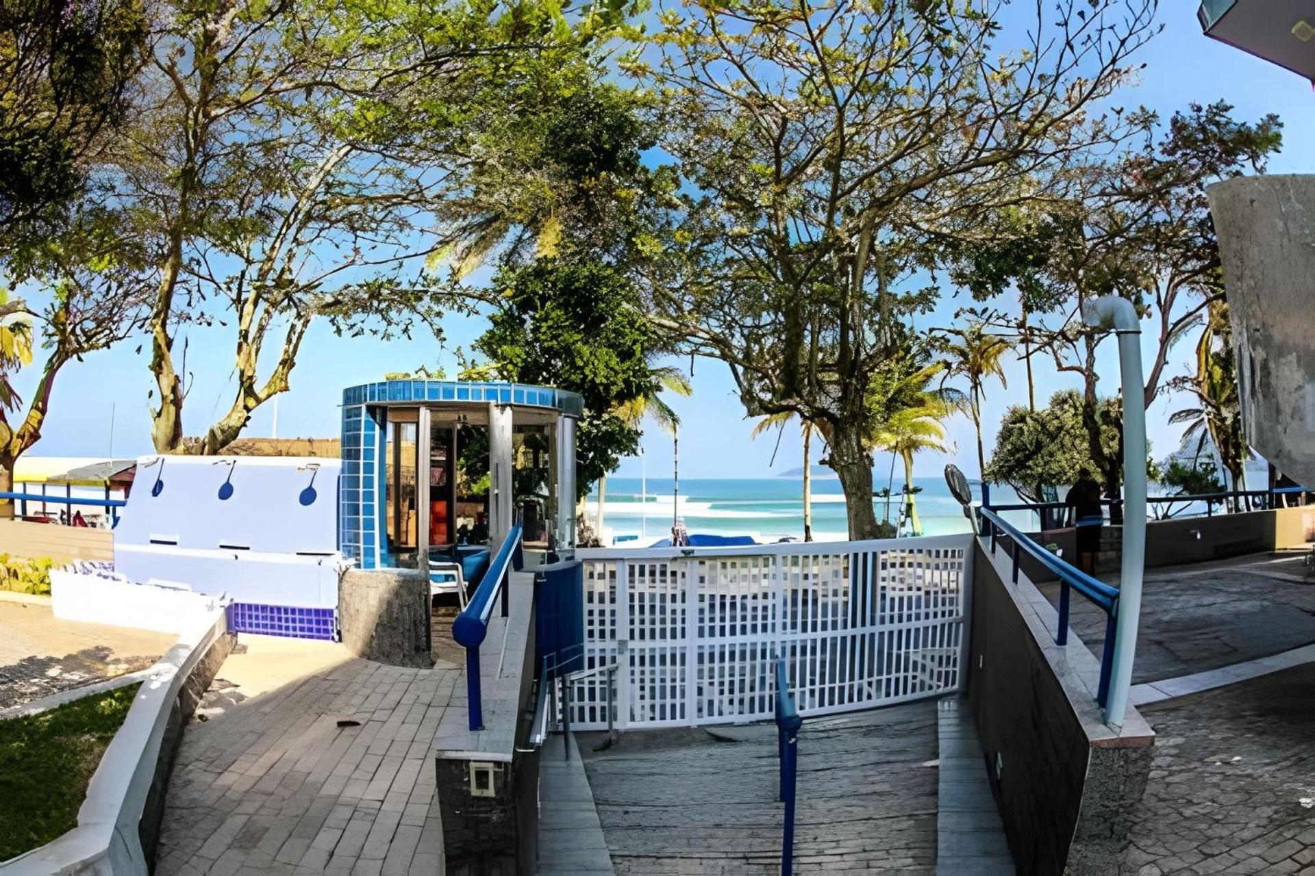 25C - Pe Na Areia Da Praia Do Tombo + Roupas De Cama + Vivo Fibra 瓜鲁雅 外观 照片